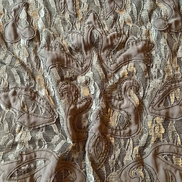 NWT hinge beaded sweater size small - Picture 3 of 4